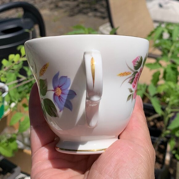 Vintage Crown Trent Staffordshire England Teacup & Saucer 2pc Set NWOT - Picture 5 of 10